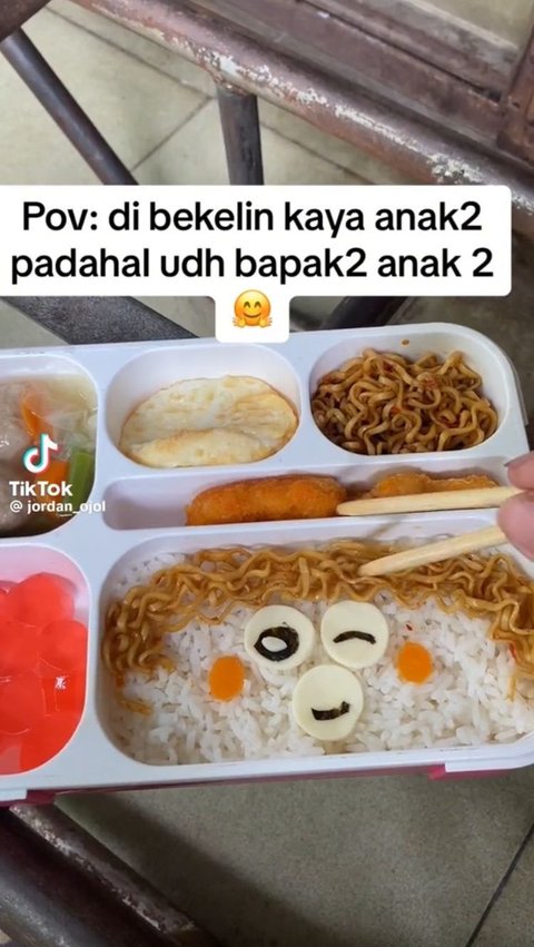 Viral Driver Ojol Unggah Bekal Lucu yang Dibawakan Istrinya, Penuh Hiasan bak Bekal Anak PAUD