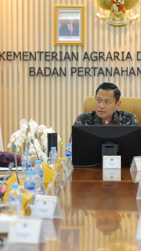 Gaya Menteri AHY Pimpin Rapat Perdana di Kementerian ATR/BPN, Bahas Program 100 Hari Kerja