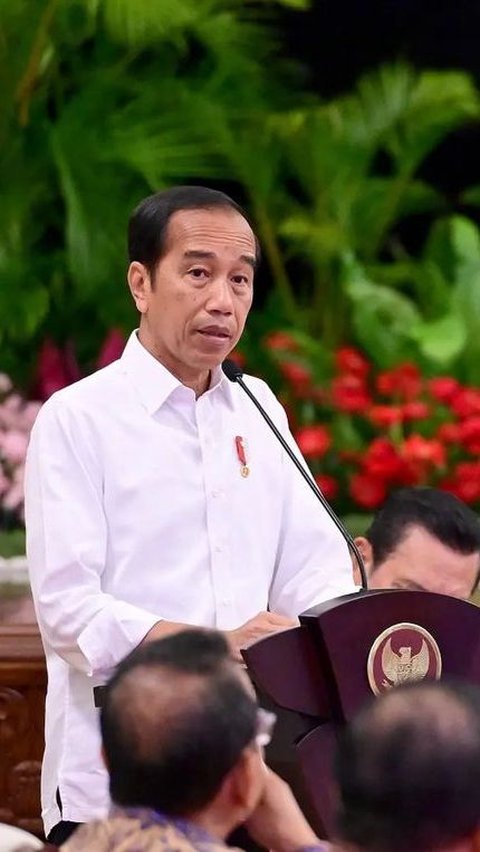 Jokowi Perintahkan Semua Menteri Waspada, Singgung Kedatangan Presiden Baru