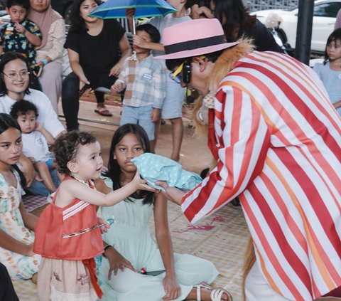 Foto-foto Keseruan di Momen Ultah ke-2 Baby Djiwa Anak Nadine Chandrawinata dan Dimas Anggara, Cute Banget!