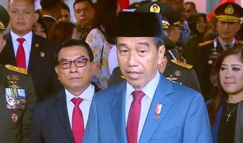 Presiden Jokowi Ungkap Alasan Pemberian pangkat Kehormatan