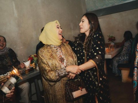 The Child is Sued by Wulan Guritno to Pay Debt, Mother Sabda Ahessa Quotes Wise Message