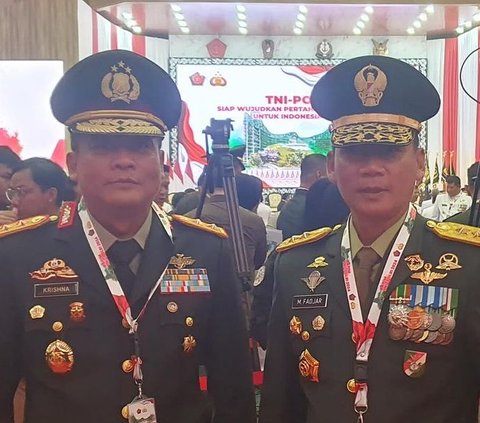 Lama Tak Bertemu, Irjen Krishna Murti Akhirnya Jumpa Adiknya Mayjen TNI yang Kini jadi Pangdam Siliwangi