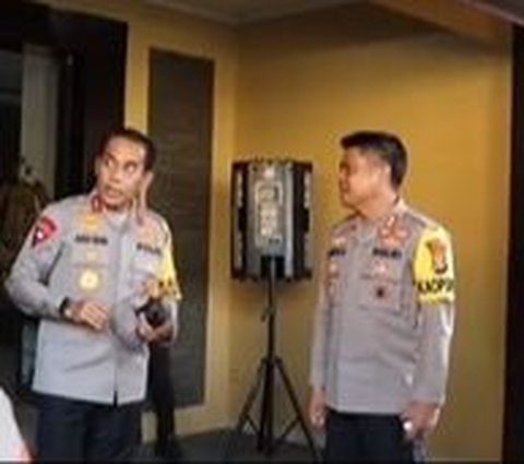 Momen Perwira Polisi Cium Tangan Didatangi Bintang 2, Sosok Sang Jenderal Kawan Seangkatan Kapolri