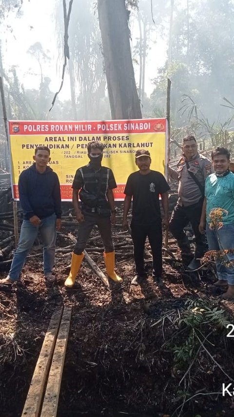 Petani Ditangkap Usai Bakar Satu Hektare Lahan Kebun Sawit di Riau