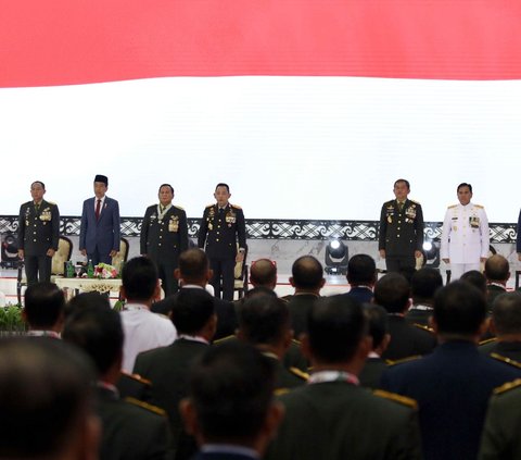 FOTO: Di Hadapan Pimpinan TNI-Polri, Jokowi Ingatkan Hati-Hati dengan Drone Perang yang Makin Canggih