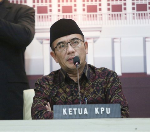 Rapat Pleno Hasil Pemilu Luar Negeri, Saksi Ganjar-Mahfud Cecar KPU soal Anomali Sirekap