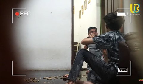 Tim kemudian keluar dan menghampiri Adam. Ternyata reaksi Ucok Baba di luar dugaan.