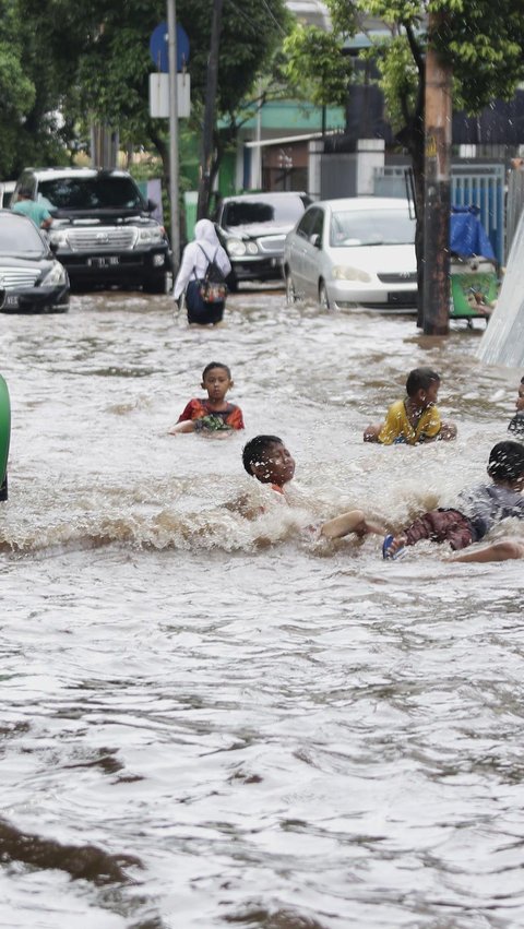 Lima Ruas Jalan di Jakarta Banjir Pagi Ini
