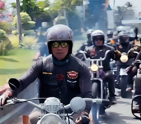 Bukan Maju Pilgub DKI, Ini Alasan Ridwan Kamil Pasang Baliho ‘OTW Jakarta’