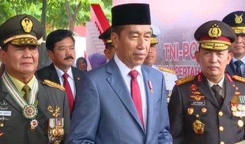 Menurut Jokowi, pemberian pangkat Jenderal Kehormatan ini telah melalui verifikasi.