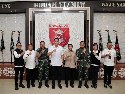 Mas Menteri AHY Ketemu Jenderal Bintang Dua, Bawa Sertifikat Markas TNI Segera Dibangun