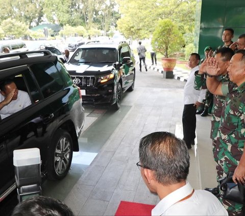 Menteri ATR/BPN Agus Harimurti Yudhoyono (AHY) berkunjung ke Balikpapan dalam rangka kunjungan kerja pertama di Kalimantan.