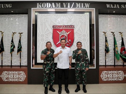 Mas Menteri AHY Ketemu Jenderal Bintang Dua, Bawa Sertifikat Markas TNI Segera Dibangun