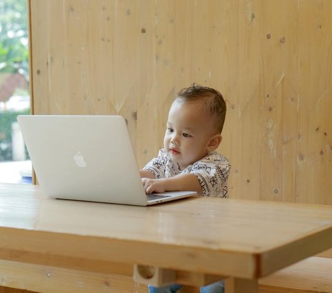 Say Programming Language, A 2-Year-Old Can Answer Fluent