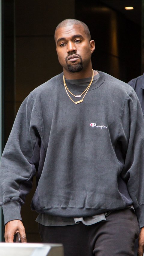 Kanye West calls Adidas selling Yeezy sneakers 