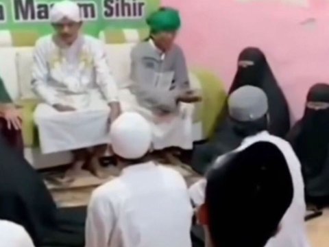 Viral Video Ajaran Sesat Gus Samsudin Boleh Tukar Pasangan di Blitar, Fakta atau Settingan?