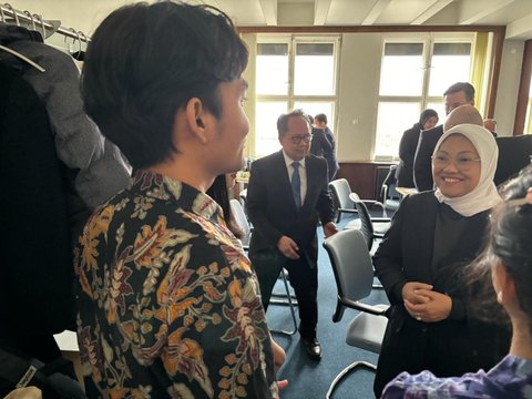 Momen Menaker Ida Kagum dengan Kemampuan Perawat Indonesia di Jerman