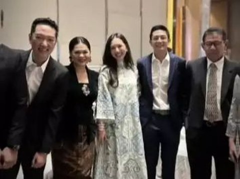 Rarely Show Affection, Picture of Rio Haryanto Caught Attending a Wedding with Sandiaga Uno's Nephew