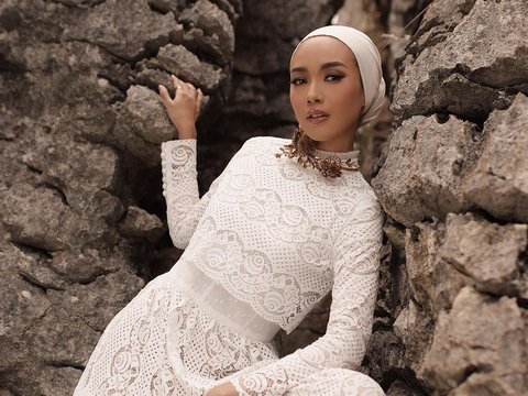 10 Most Stylish and Beautiful Lebaran 2024 Gamis Models