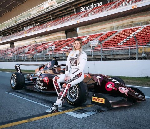 Charlotte Tilbury Jadi Brand Makeup Pertama yang Terlibat di Balap F1