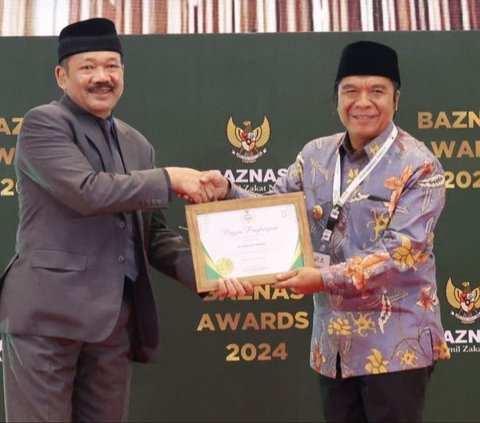 Ratusan Tokoh dan Lembaga Raih Baznas Awards 2024