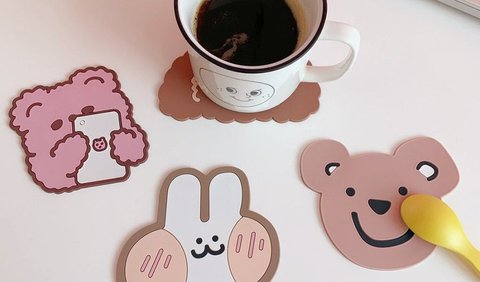 2. Cute Shaped Glass Coasters