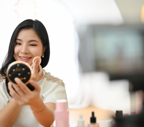 Bikin Gaya Makeup Timeless dengan 7 Tips dari MUA