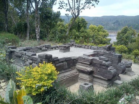 Sensasi Mengunjungi Candi Gambar Wetan, Letaknya di Perbukitan Dekat Penampungan Lahar Gunung Kelud