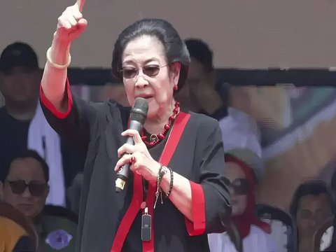 Megawati Reminds the Authorities: Hey Police, Hey Soldiers, Stop Intimidating My People