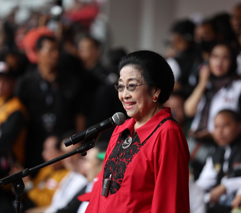 Megawati Pimpin Pemukulan 10.000 Kentongan di GBK: Lawan Politik Uang dan Intimidasi
