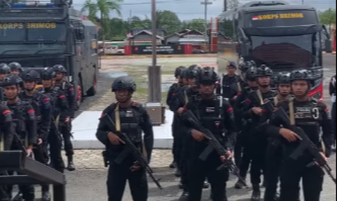 Ikut Latihan Brimob, Aiptu Agus Gemetaran saat Tiarap Ditembaki Dekat Kepala 'Mana Pelatih Kejam Banget