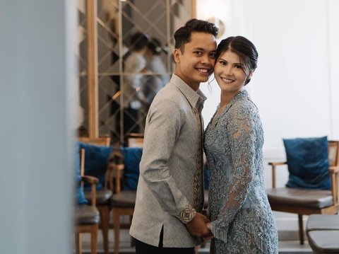 Portrait of Anthony Sinisuka Ginting and Mitzi Abigail's Engagement, One Step Closer to the Wedding!