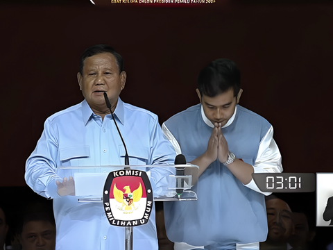 Prabowo's Apology to Anies and Ganjar at the End of the Debate, Gibran Bows His Head