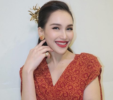 Reported Engagement, Ayu Ting Ting's Latest Post is Flooded by Netizens