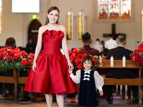 Tampil dalam Balutan Dress Merah, Intip 10 Potret Cantik Shandy Aulia saat jadi Bridesmaid di Australia