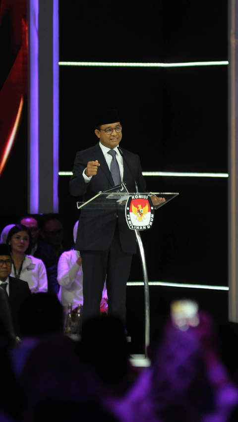 Prabowo Minta Maaf saat Tutup Debat Capres Pamungkas, Anies: Tidak Ada yang Keliru, Beliau Baik