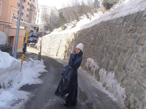 Keren Banget, Momen Maudy Ayunda Pertama Kali Drifting di Atas Salju jadi Sorotan