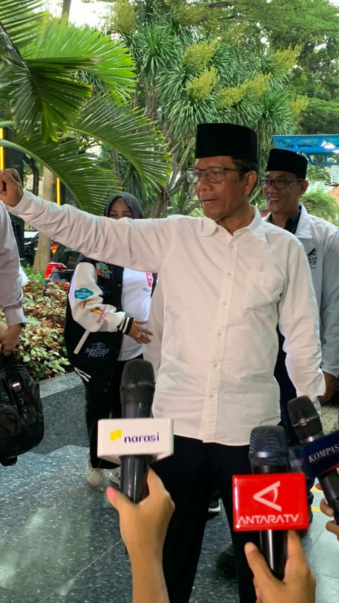 Mahfud Md Ungkap Ada Operasi Menekan Rektor Kampus Pengkritik Jokowi