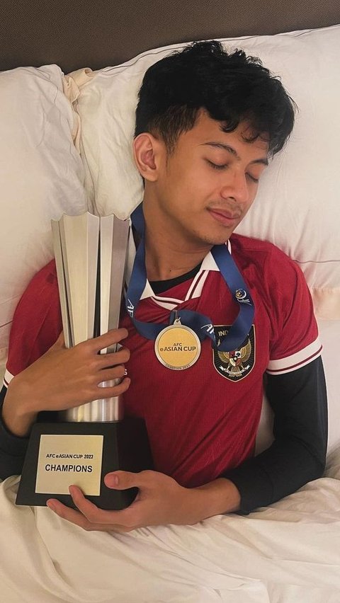 Mengenal Sosok Rizky Faidan, Atlet eFootball yang Berhasil Bawa Indonesia Juara di AFC eAsian Cup 2023