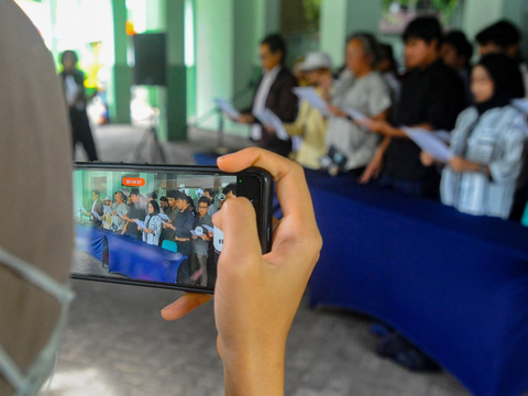 FOTO: Menyikapi Kondisi Politik Indonesia, Civitas Akademika dan Alumni UPN Veteran Jakarta Serukan Bela Negara Jelang Pemilu 2024