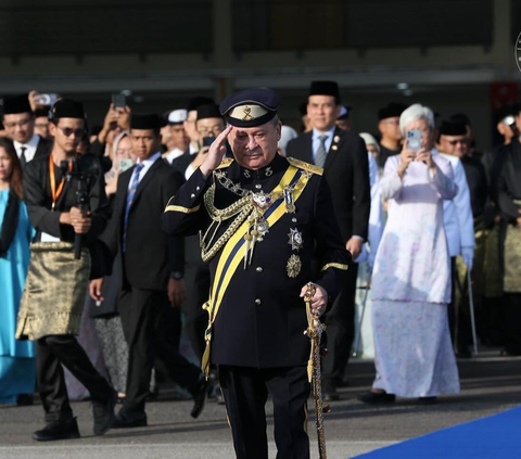 Fakta Menarik Sultan Ibrahim Iskandar, Raja Malaysia Hobi Koleksi Mobil dan Punya SIM Lokomotif