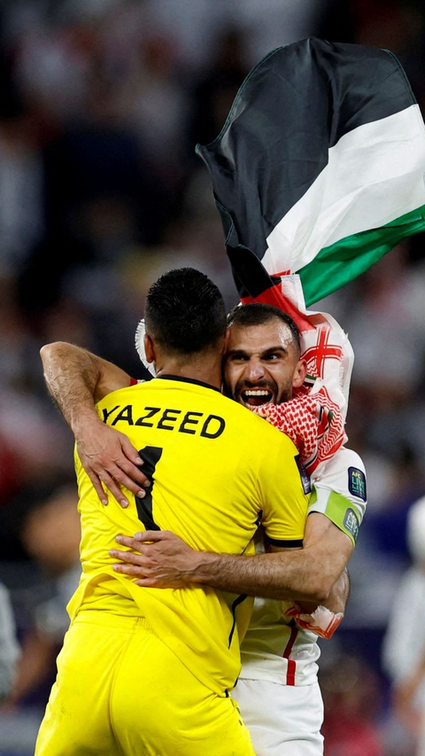 Kemenangan ini telah mengantar Yordania sebagai tim pertama yang lolos ke final Piala Asia 2023. Foto: REUTERS/Thaier Al-Sudani