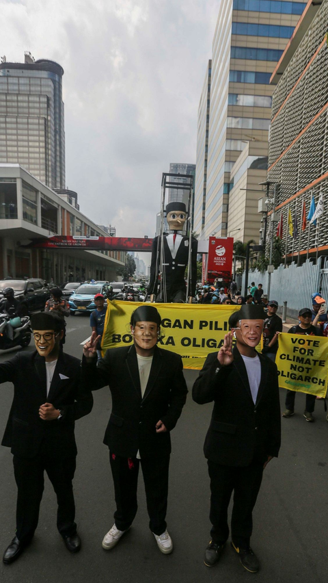 Mereka juga menyerukan agar warga lebih cerdas dalam memilih capres dan cawapres 2024. Foto: liputan6.com / Angga Yuniar