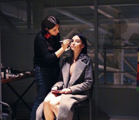 4 Things Clients Often Request Before Being Made Up by a Makeup Artist