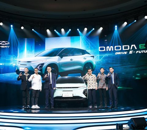 Jadi Konsumen Pertama di Dunia, Segini Harga Mobil Listrik Chery Omoda E5 yang Baru Dibeli Raffi Ahmad