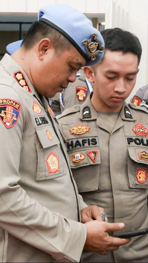 Propam Polda Riau Razia HP Para Personel, Cek Aktivitas di Media Sosial