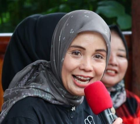 Atikoh Ajak Warga Coblos Ganjar-Mahfud Tanggal 14 Februari: Satu Suara Tentukan Demokrasi Indonesia ke Depan