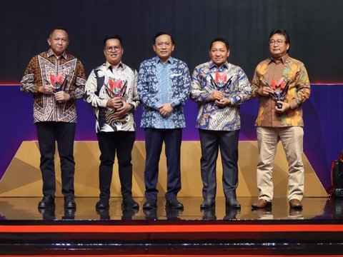 Terapkan Penegakan Hukum Humanis, Kejagung Raih Penghargaan 'Merdeka Award' Kategori Inovasi Pelayanan Publik