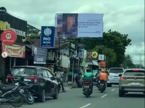 Woman's Revenge Admits to Being Cheated on, Congratulates Lover on Roadside Billboard